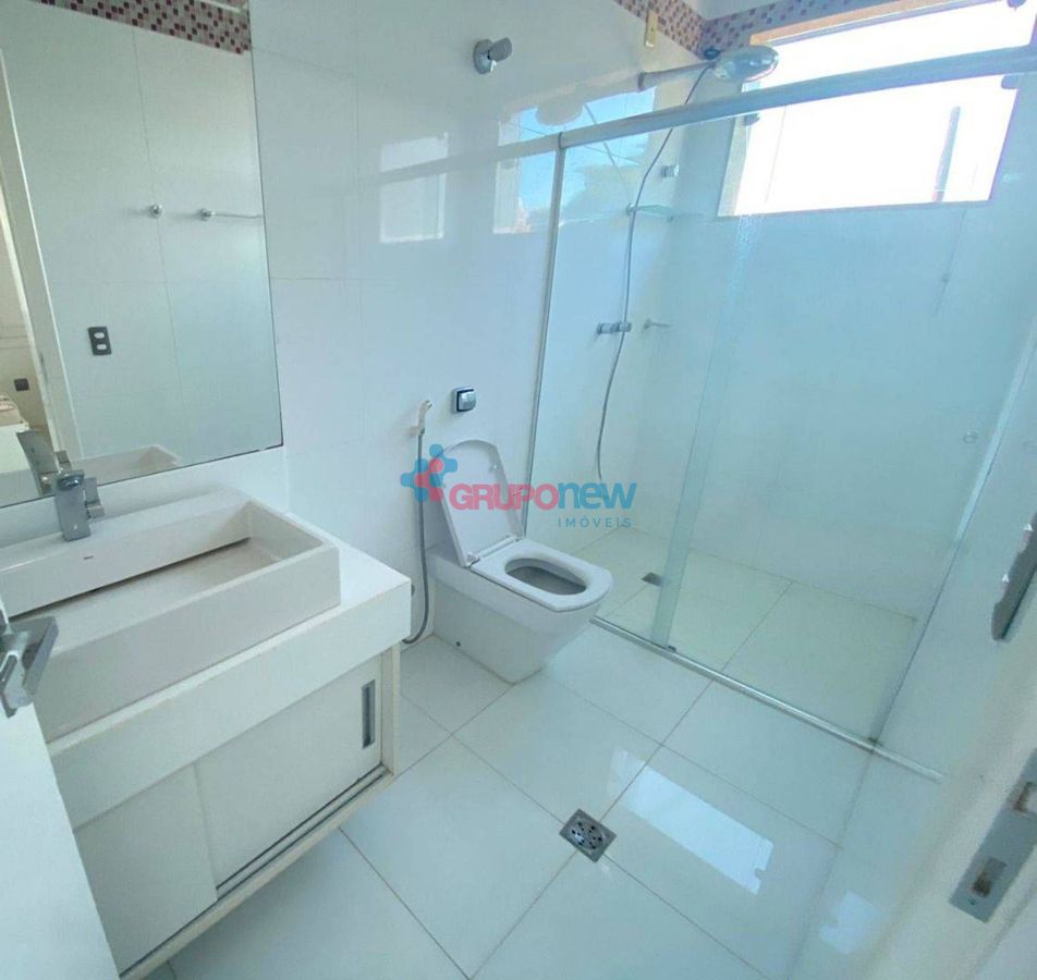 Casa de Condomínio com 6 quartos, Condomínio Condados de Bouganville - Lagoa Santa