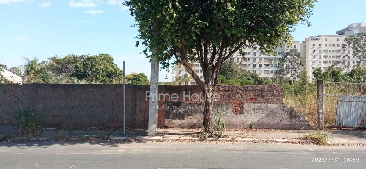 Vende-se Terreno no Bairro do Porto