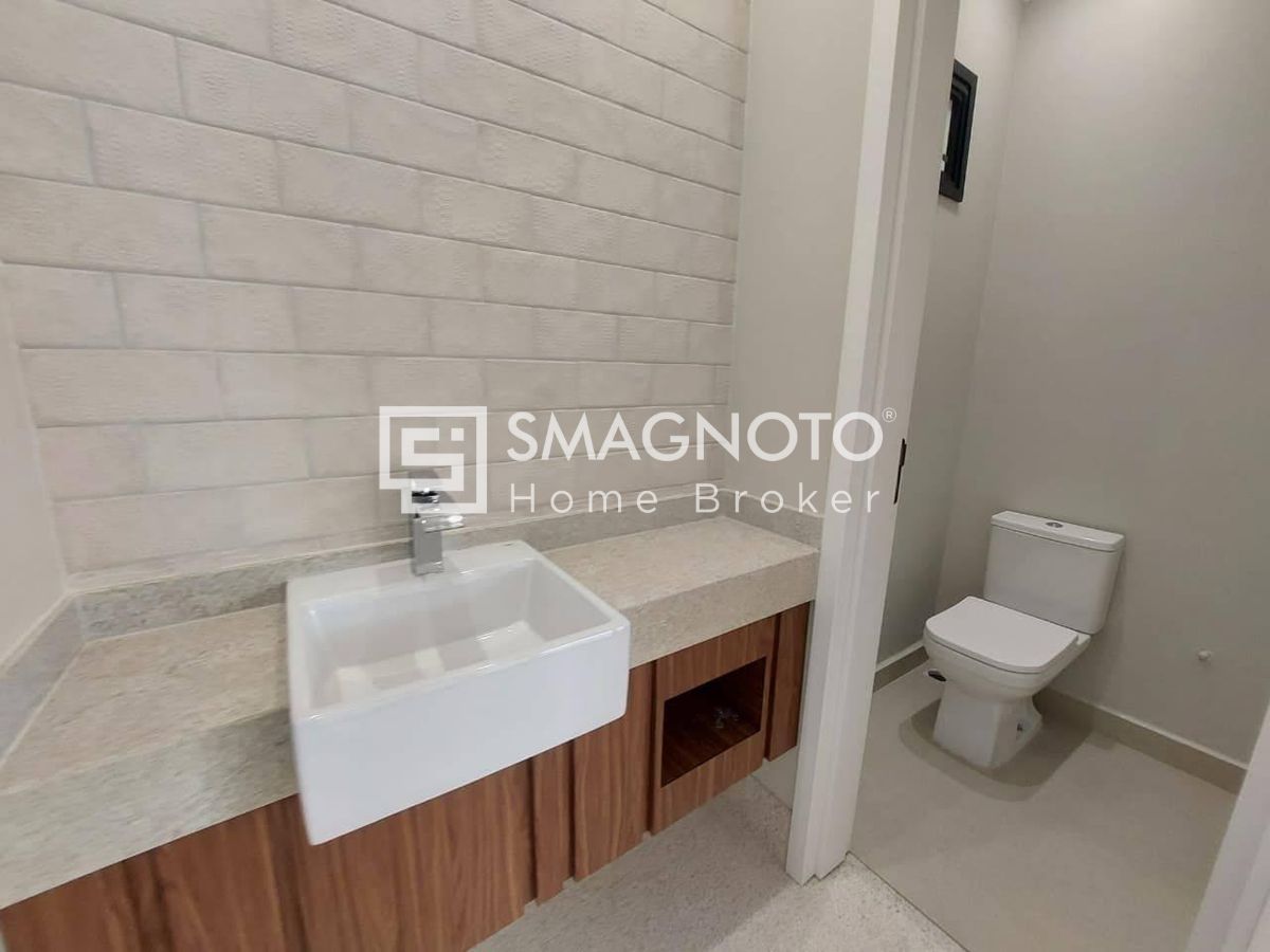 Sobrado com 4 dormitórios à venda, 305 m² por R$ 2.250.000,00 - Santa Rosa - Piracicaba/SP