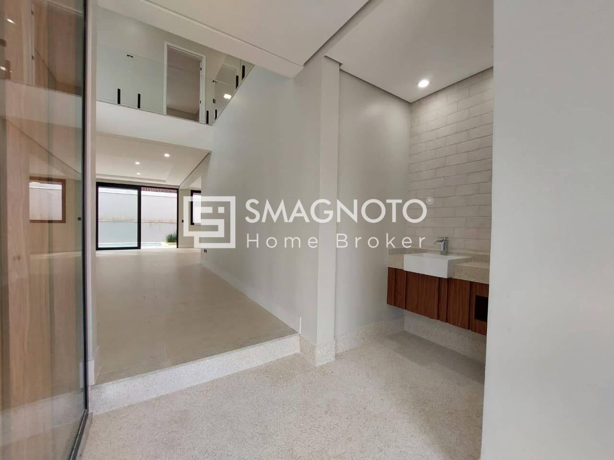 Sobrado com 4 dormitórios à venda, 305 m² por R$ 2.250.000,00 - Santa Rosa - Piracicaba/SP
