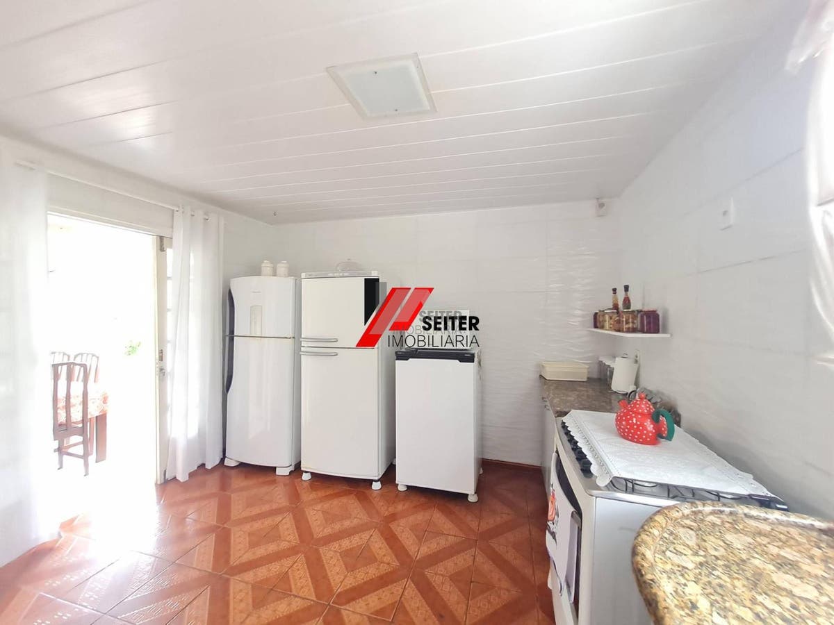 Casa de 2 domritorios a venda Florianopolis Itacorubi