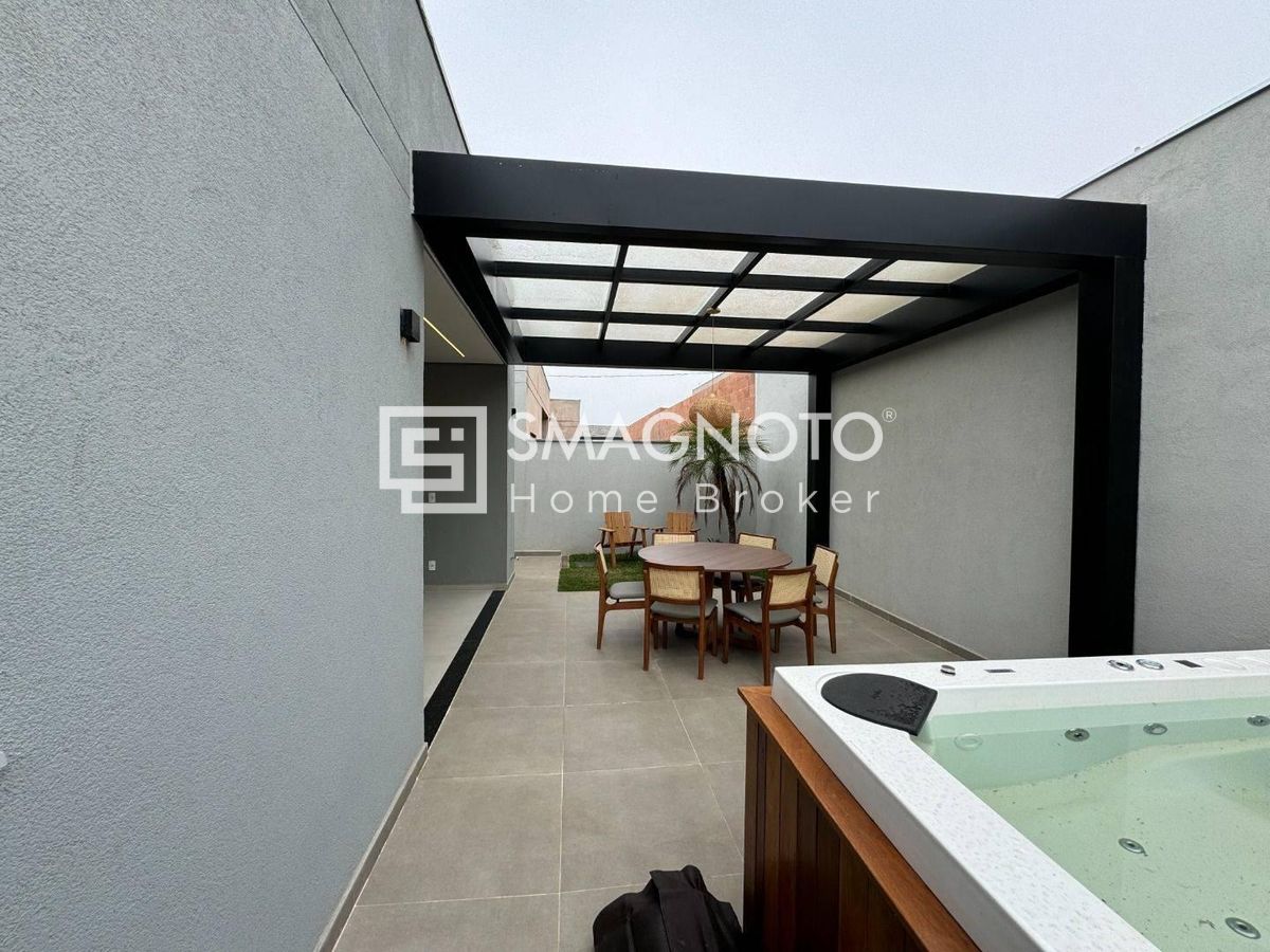 Casa com 3 dormitórios à venda, 119 m² por R$ 782.377,27 - Santa Rosa - Piracicaba/SP