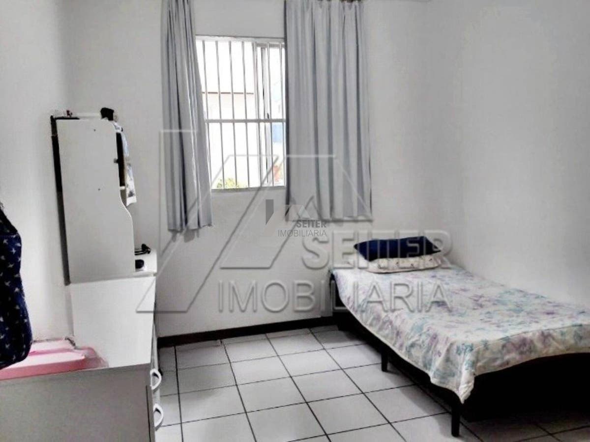 Apartamento de 2 dormitórios a venda Córrego Grande