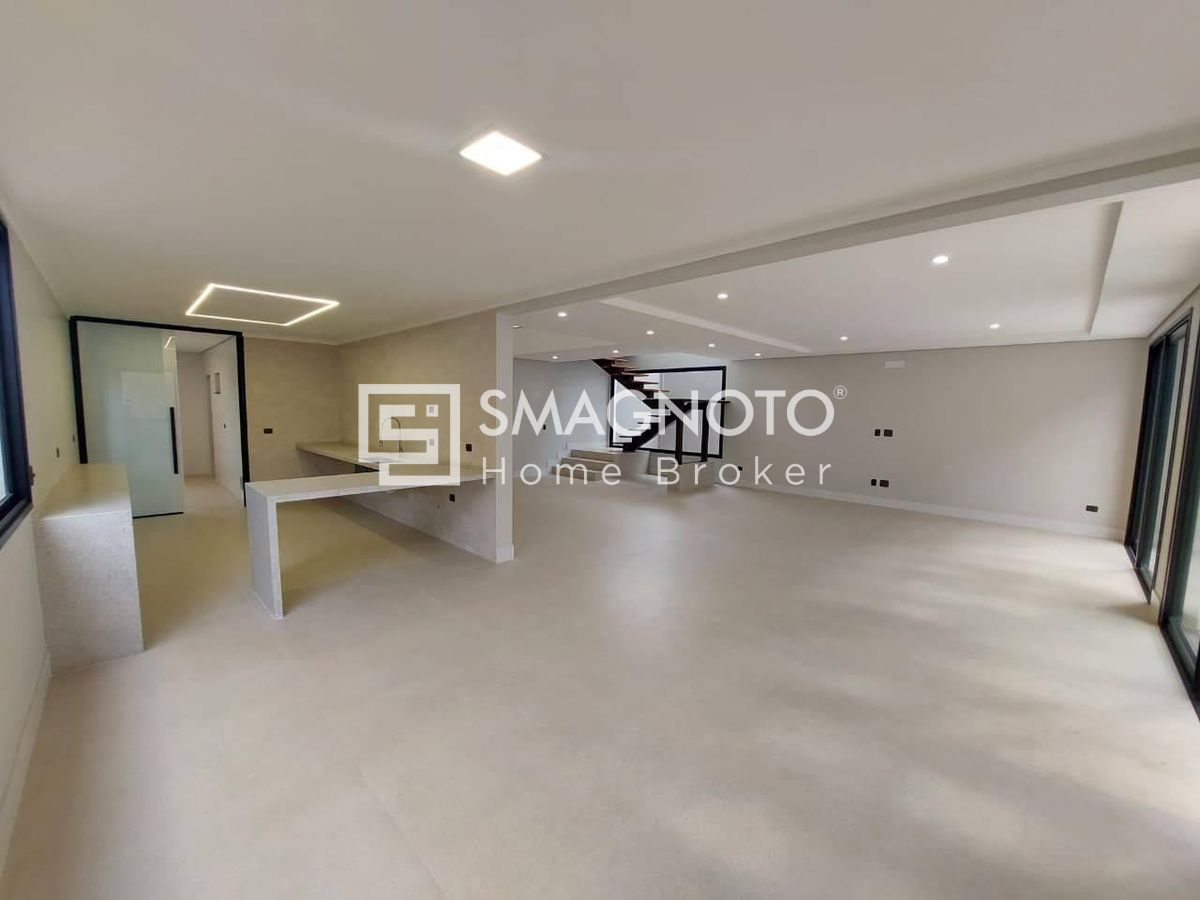 Sobrado com 4 dormitórios à venda, 305 m² por R$ 2.250.000,00 - Santa Rosa - Piracicaba/SP