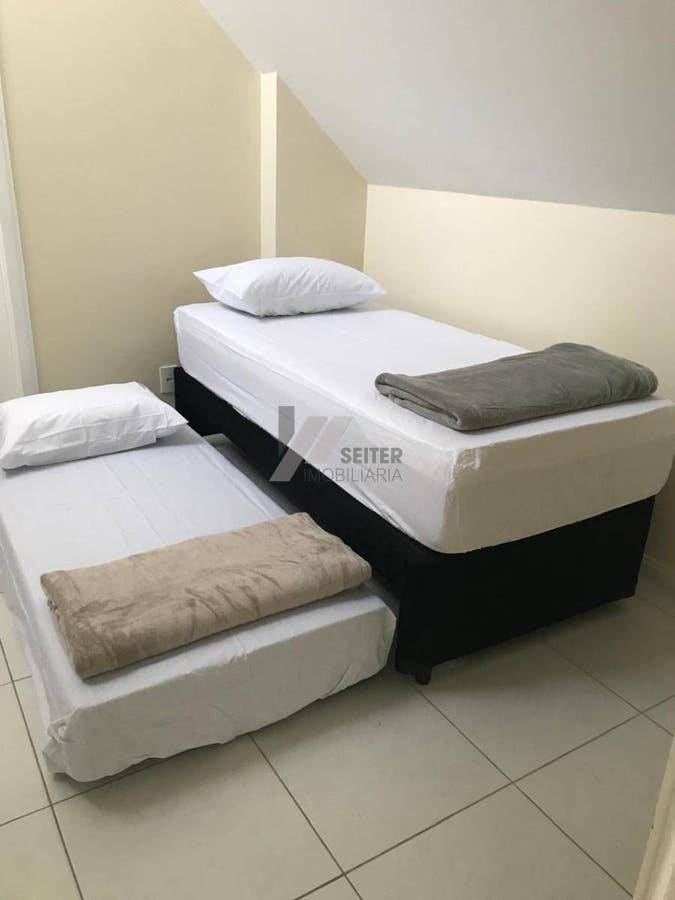 Cobertura 3 suites venda Trindade florianopolis