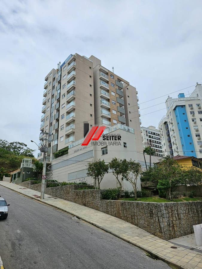 Apartamento venda 2 dormitorios suite Itacorubi Florianopolis