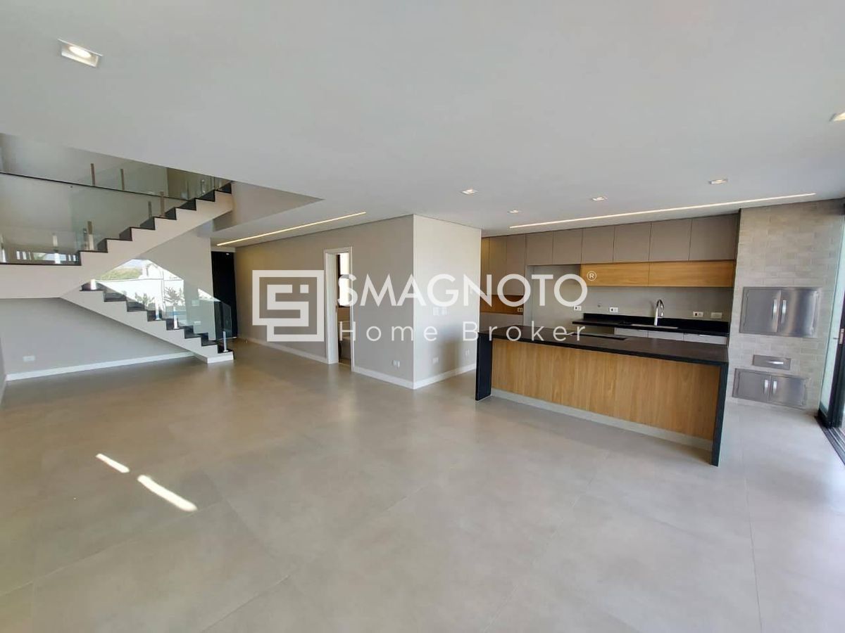 Sobrado em Condomínio com 3 quartos, Loteamento Residencial e Comercial Villa D'Aquila - Piracicaba