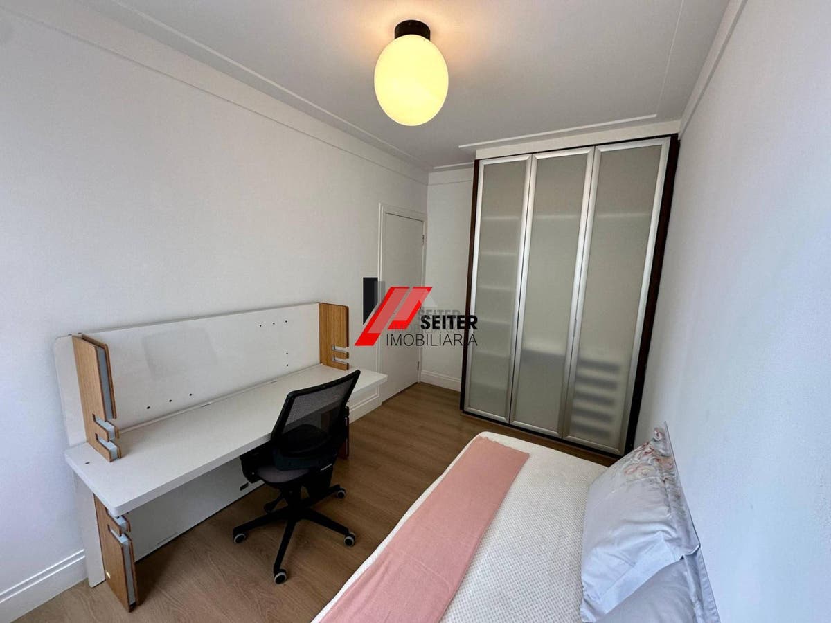 Apartamento 3 dormitórios e suite venda Centro Florianópolis
