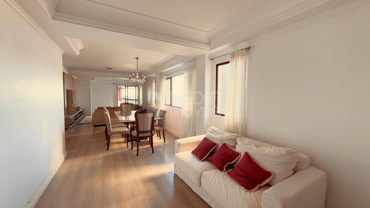 Apartamento de 3 quartos, 179m² no bairro Centro, em Balneário Camboriú | Eu Corretor