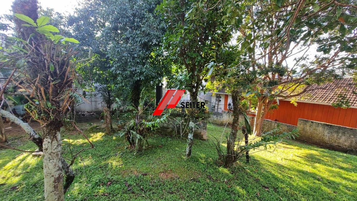 Terreno comercial á venda Saco dos Limões Florianópolis