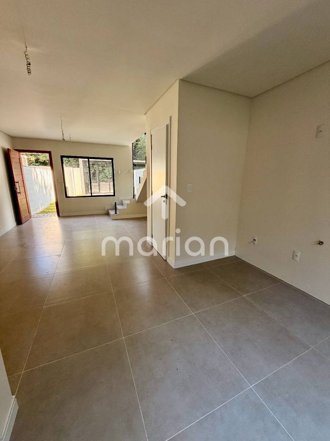 Sobrado com 2 quartos, Praia Grande - Penha