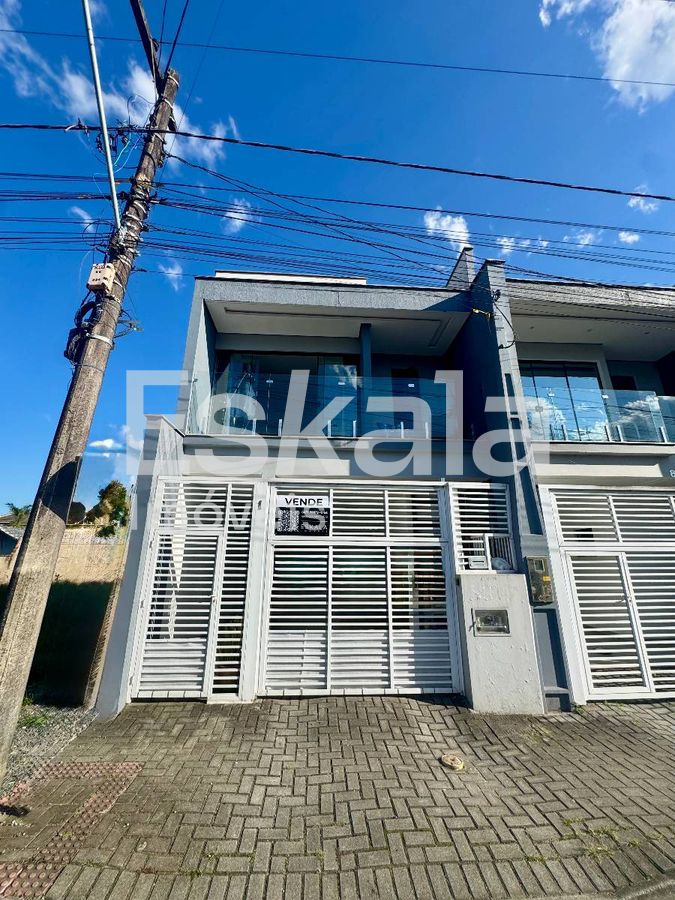 Sobrado Geminada 3 Quartos, Semi mobiliada Rau - Jaraguá do Sul