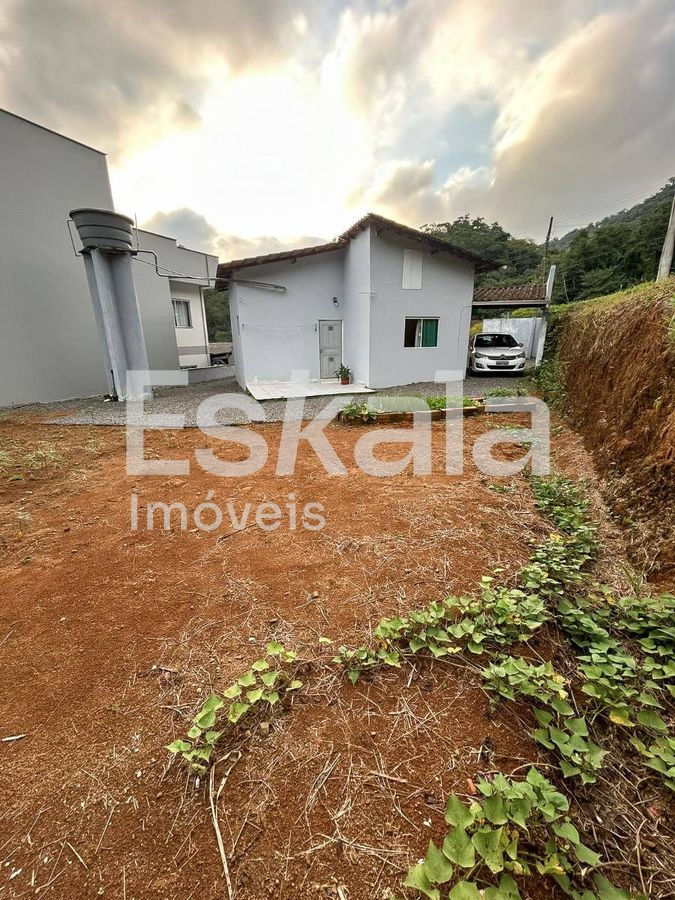 Casa Com 350m² De Área De Terreno Amizade - Jaraguá Do Sul