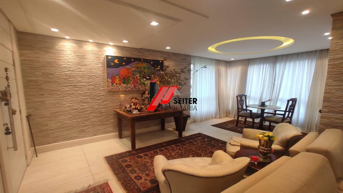 Apartamento a Venda 3 dormitórios Beira mar Florianópolis