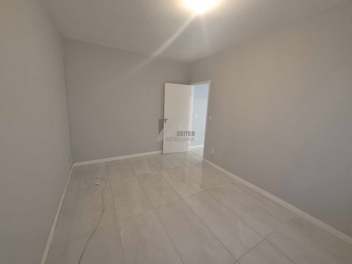 Casa de 4 quartos para alugar no Santa Monica Florianopolis