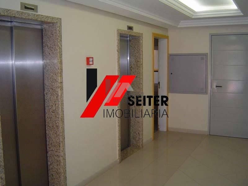 Apartamento á venda no bairro Itacorubi em Florianópolis