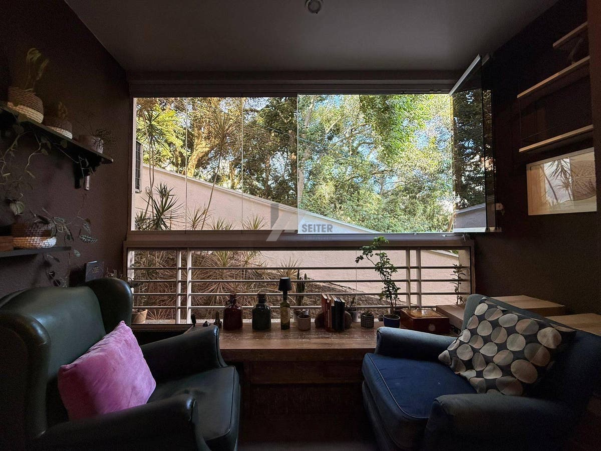 Apartamento com 1 Quarto, Itacorubi - Florianópolis