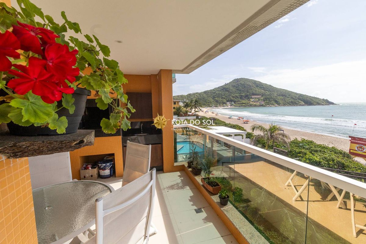 Águas de Março Residencial Cobertura frente mar Praia Quatro Ilhas Bombinhas SC — foto 10
