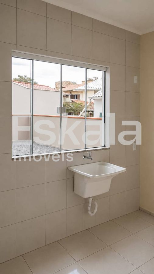 Casa Com 01 Suíte + 01 Quarto Rau - Jaraguá Do Sul