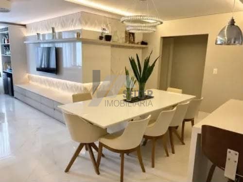 Apartamento com 3 quartos, Centro - Florianópolis