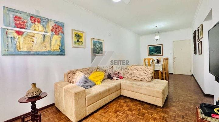 Apartamento de 3 quartos a venda na Av Mauro Ramos Centro
