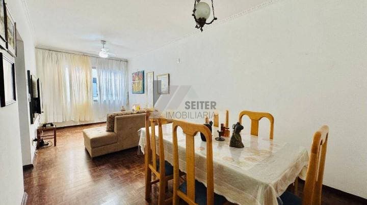 Apartamento de 3 quartos a venda na Av Mauro Ramos Centro