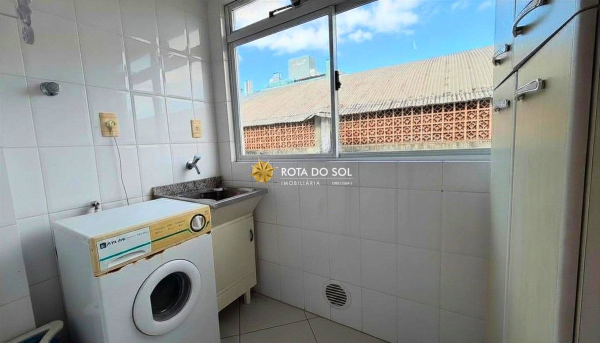 Residencial San Victor Apartamento 2 Dormitórios Praia Bombas Bombinhas SC — foto 13