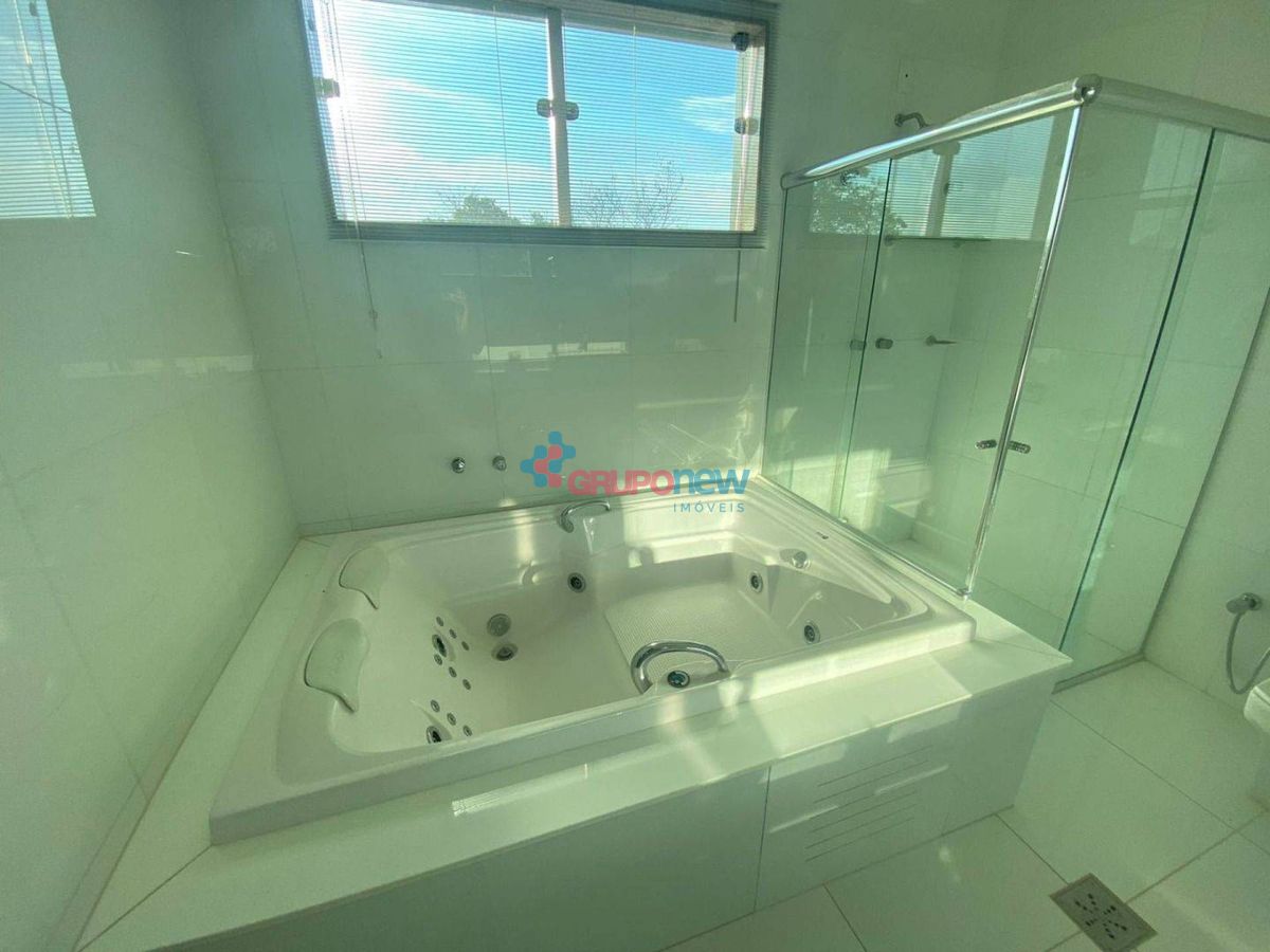 Casa de Condomínio com 6 quartos, Condomínio Condados de Bouganville - Lagoa Santa