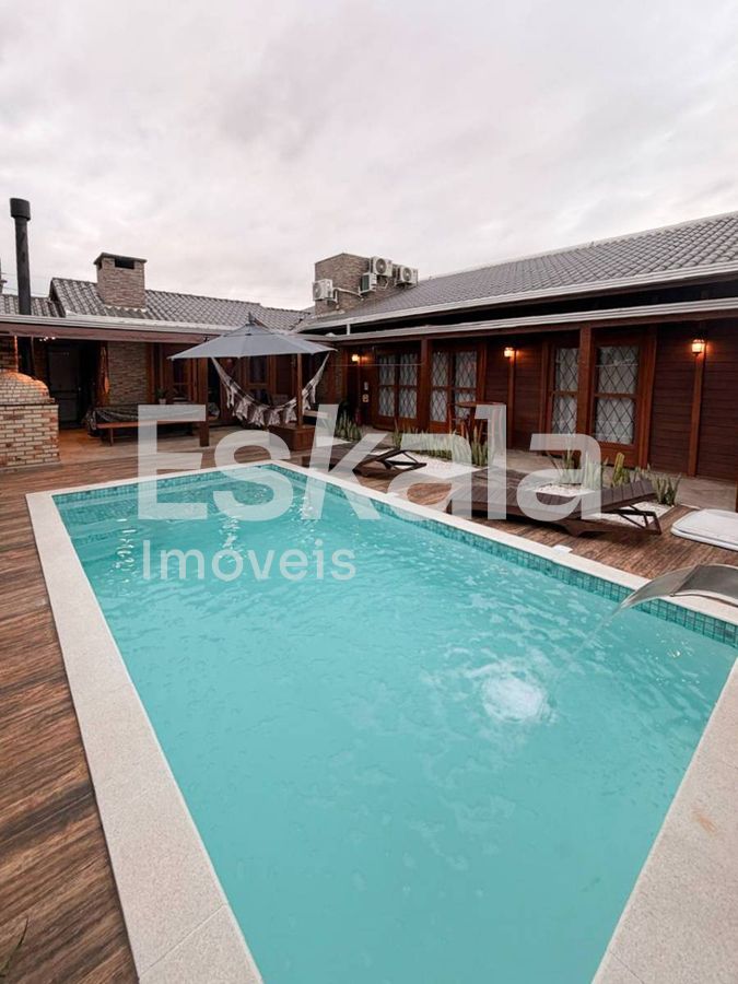 Casa, 3 quartos, 130 m² - Foto 1