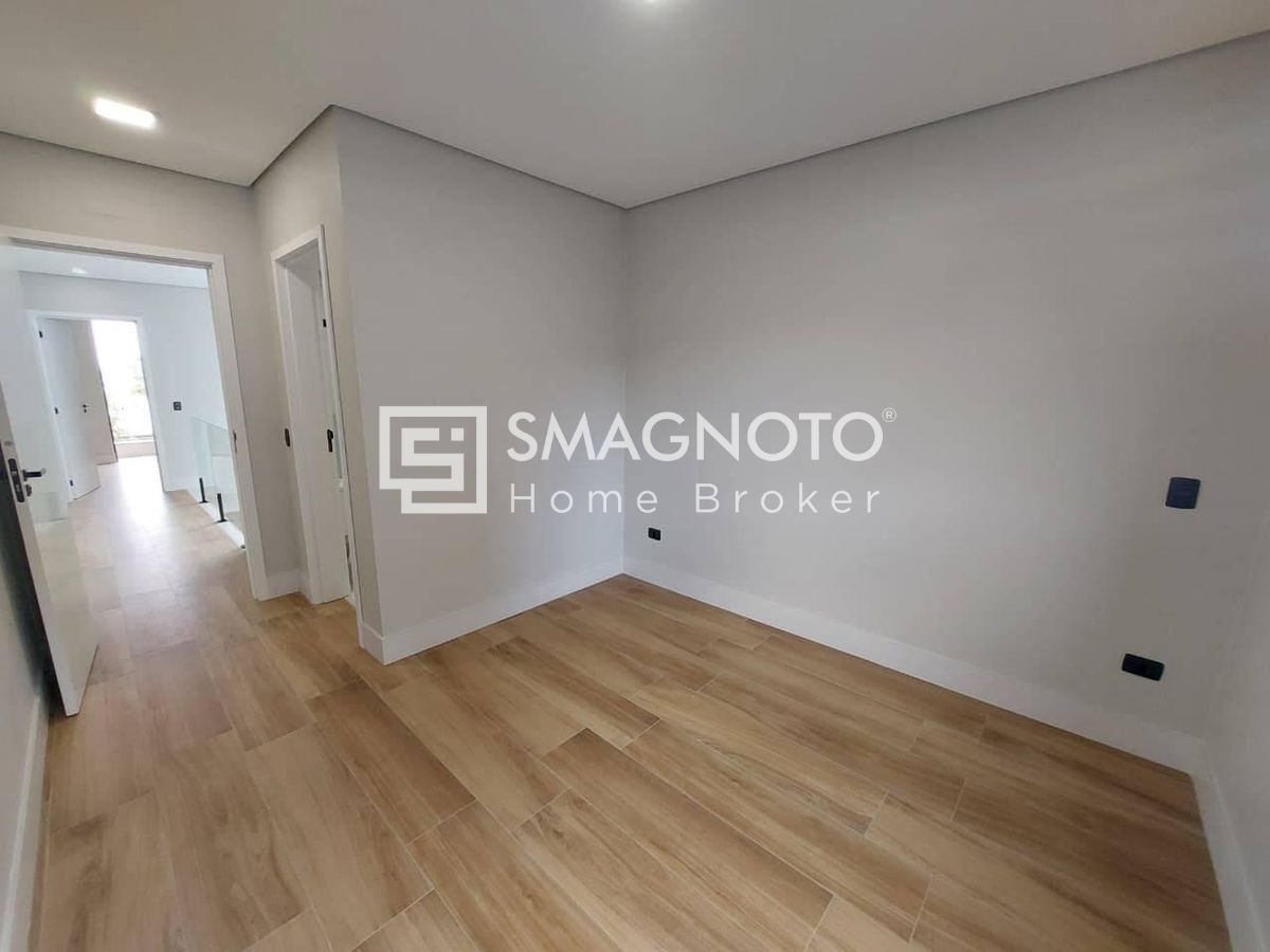Sobrado com 4 dormitórios à venda, 305 m² por R$ 2.250.000,00 - Santa Rosa - Piracicaba/SP