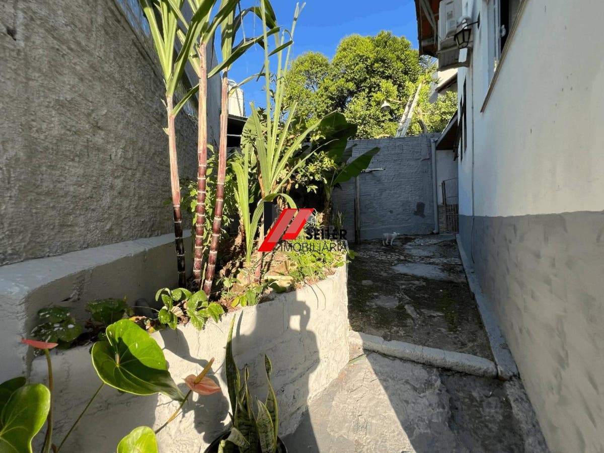 Casa à venda Itacorubi em Florianópolis