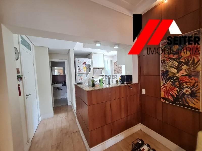 Apartamento de 3 dormitorios a venda Centro Florianopolis