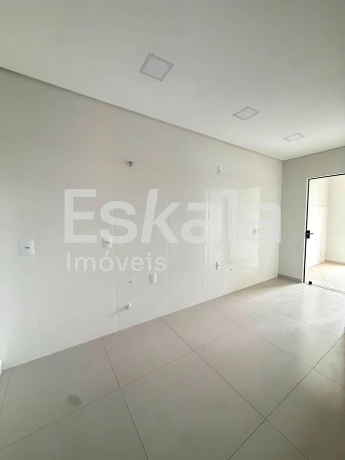 Casa Geminada Com 02 Dormitórios Beira Rio - Guaramirim