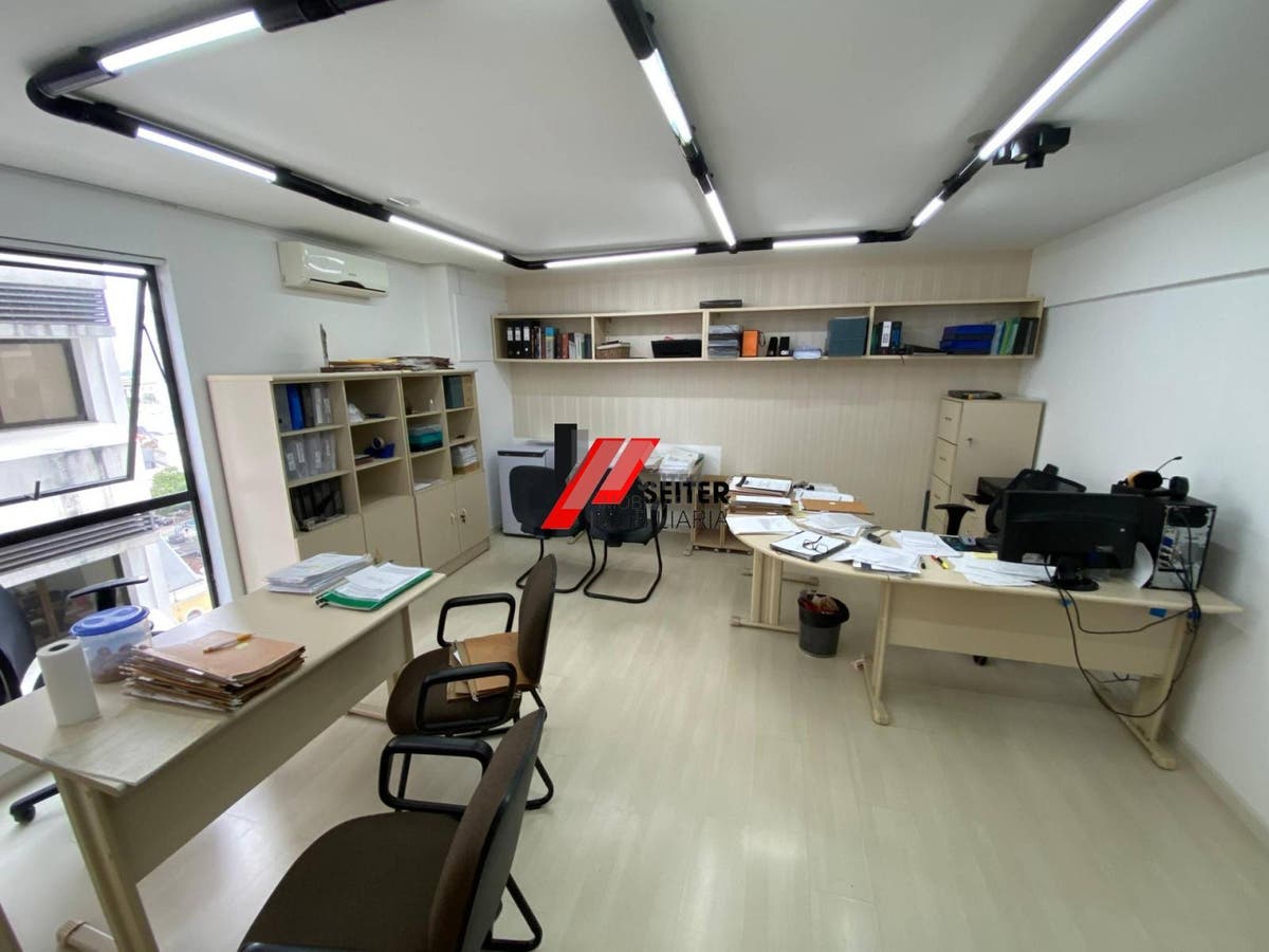 Sala comercial para alugar no centro de Florianópolis proximo ao mercado publico