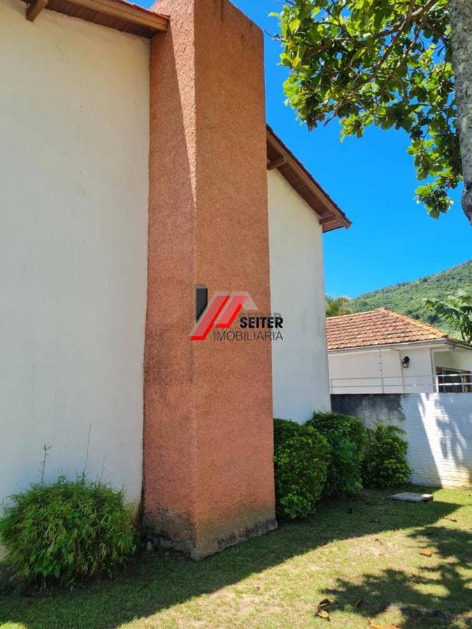 Terreno a venda com 5 apartamentos Cachoeira do bom Jesus Florianopolis