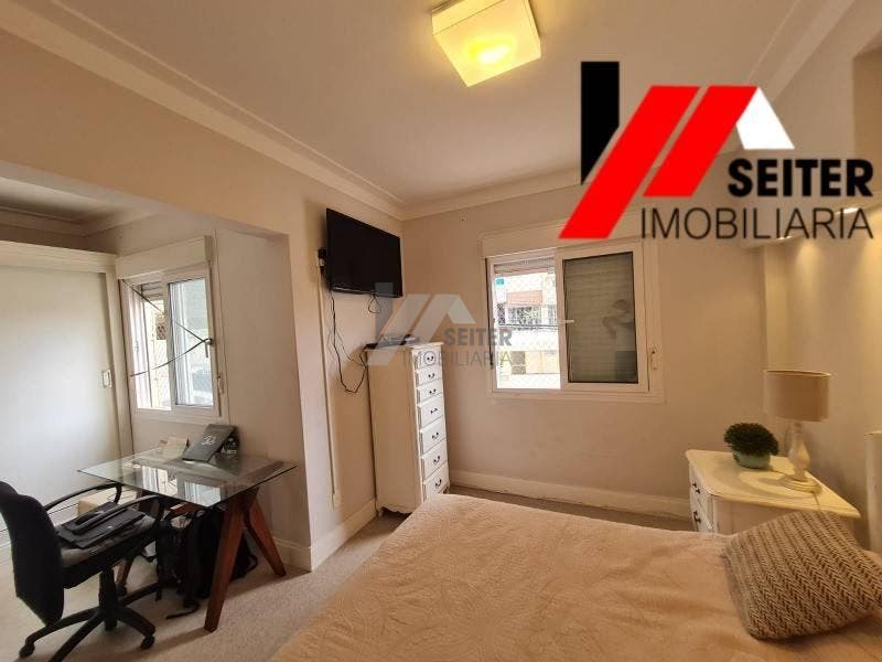 Apartamento de 3 dormitorios a venda Centro Florianopolis