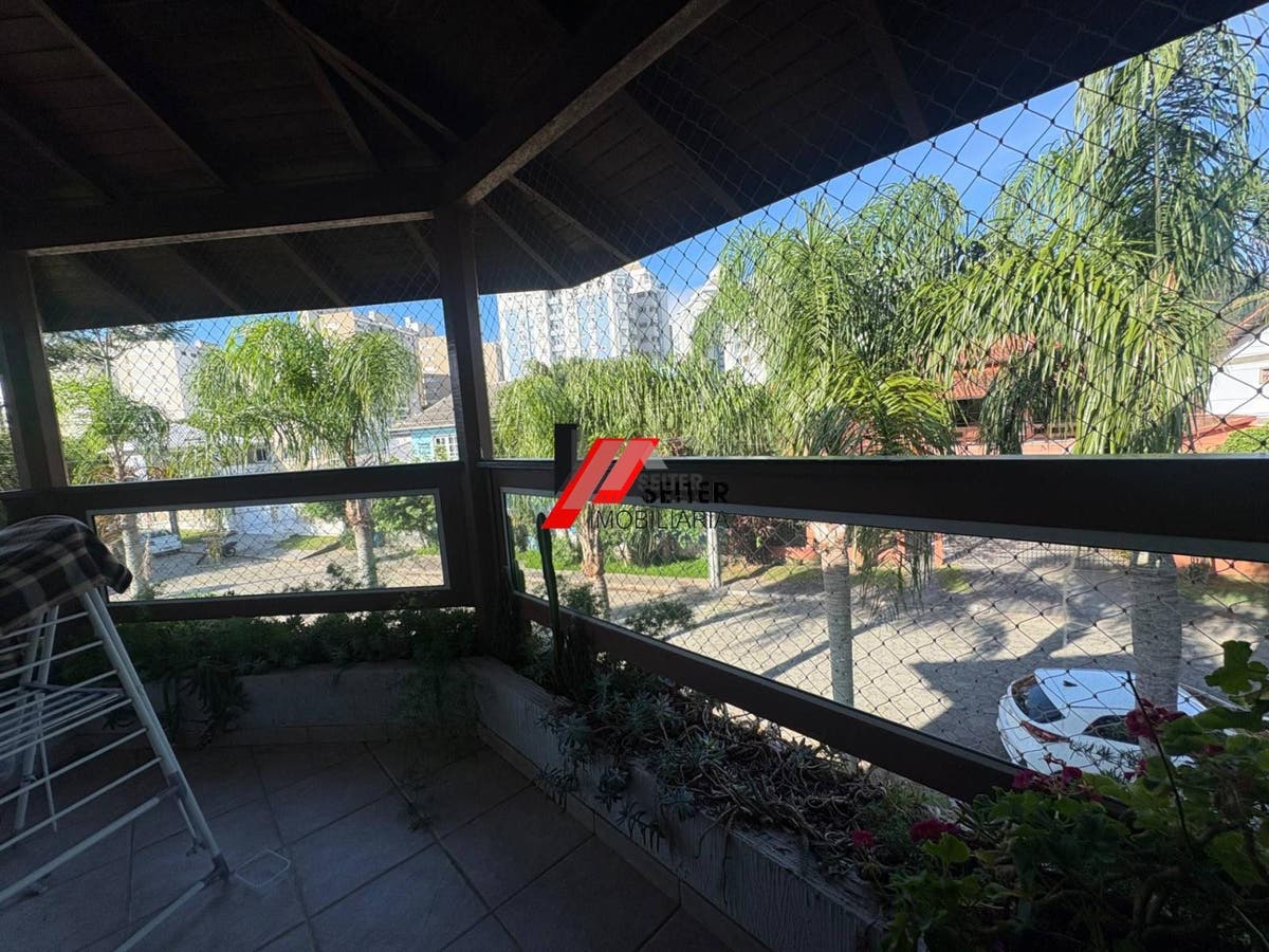 Casa de 4 suites a venda Ssanta Monica Florianopolis