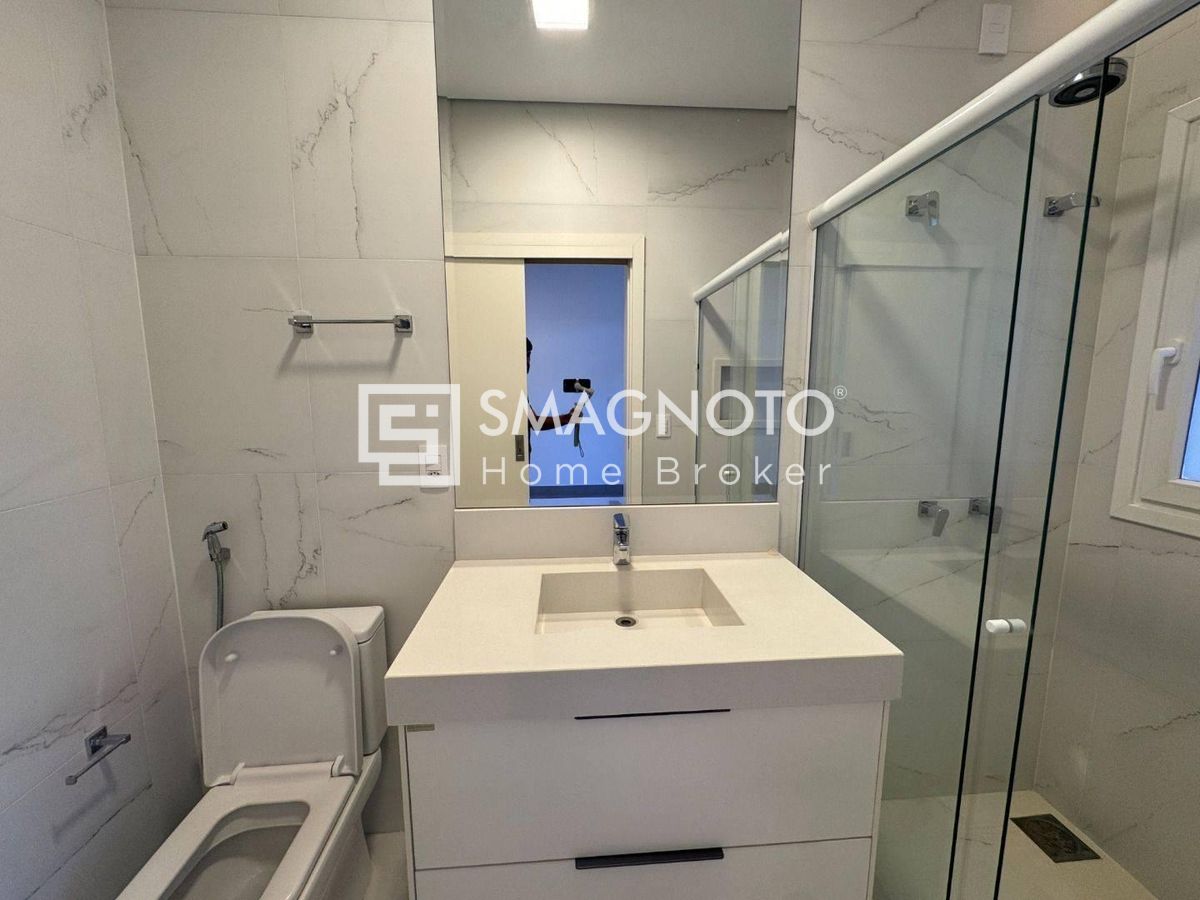 Casa à Venda em Piracicaba, 247 m² por R$ 3.660.000 - Alphaville - Piracicaba/SP