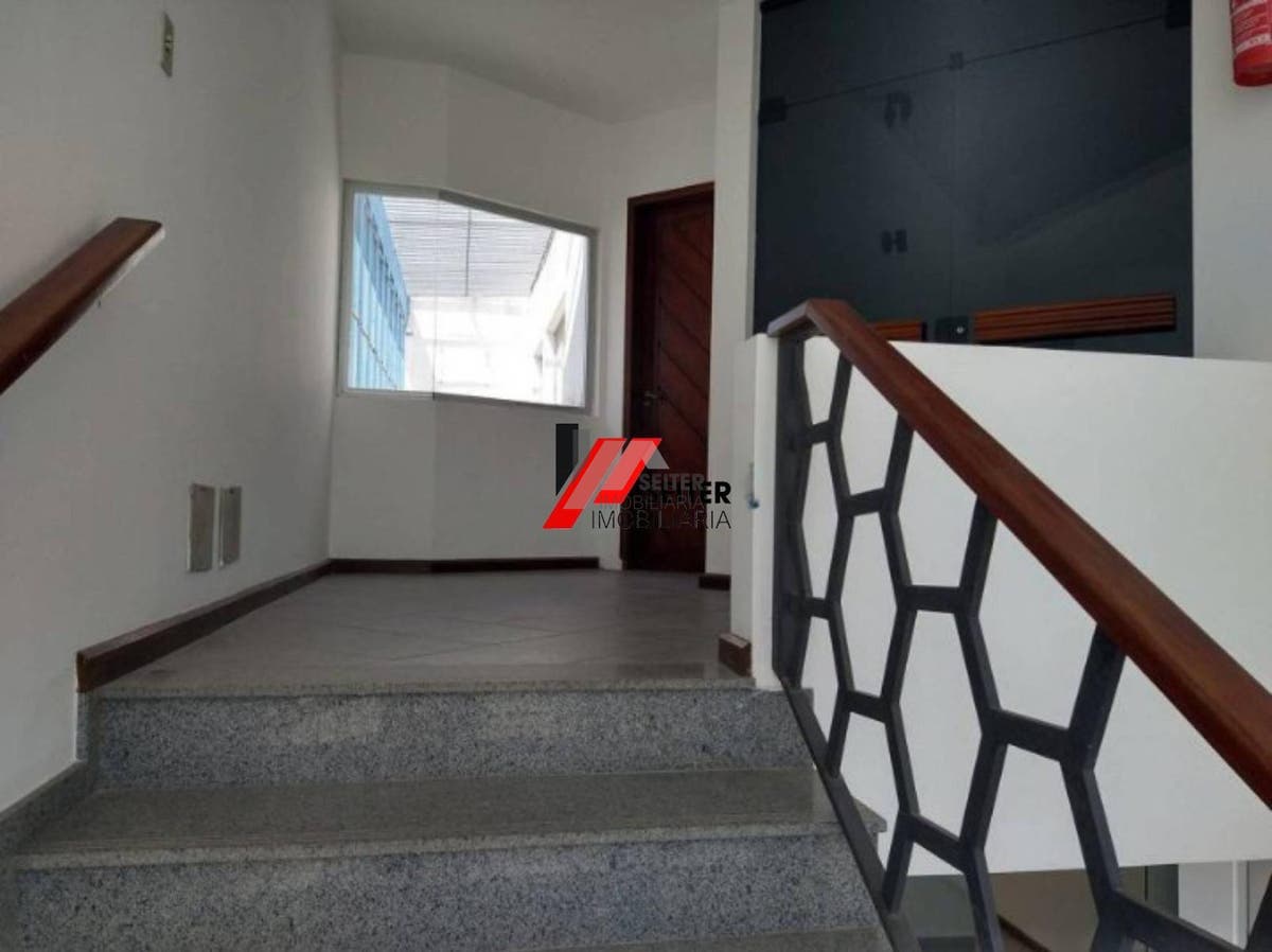 Casa comercial a venda no bairro Saco dos Limões
