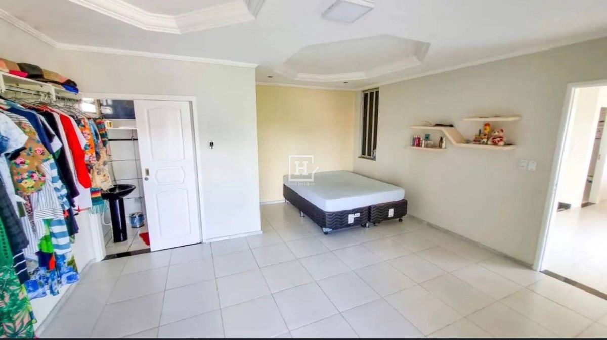 Casa com 6 quartos à Venda, Zona de Expansão (Robalo) - Aracaju
