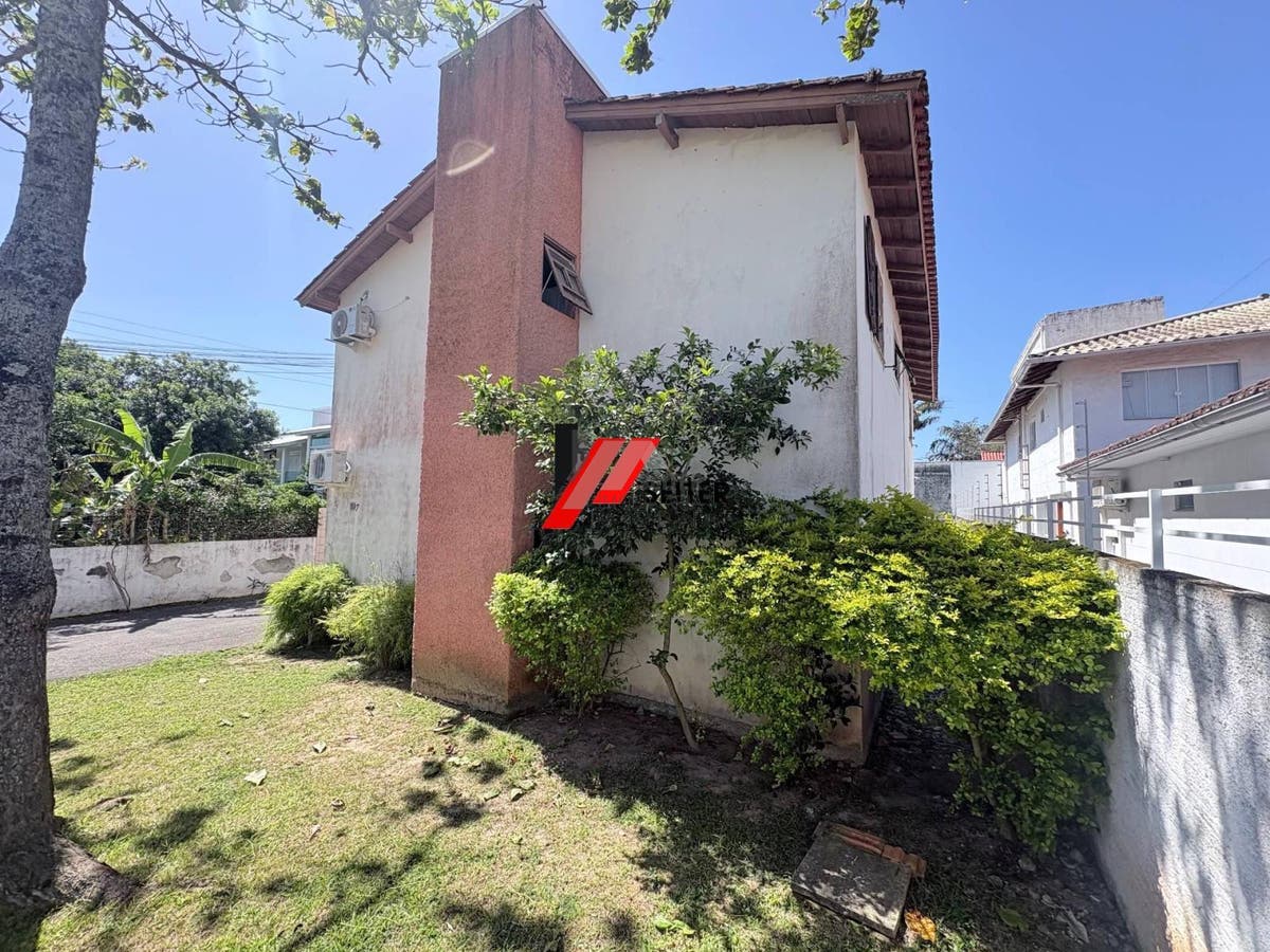 Terreno a venda com 5 apartamentos Cachoeira do bom Jesus Florianopolis