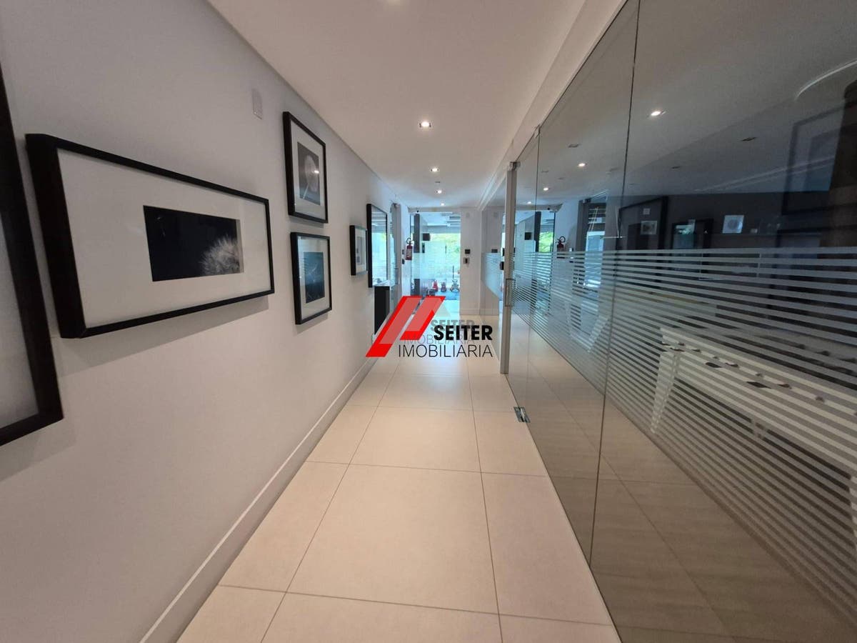 Apartamento de 2 dormitórios alto padrão para locação na Agronômica Florianópolis