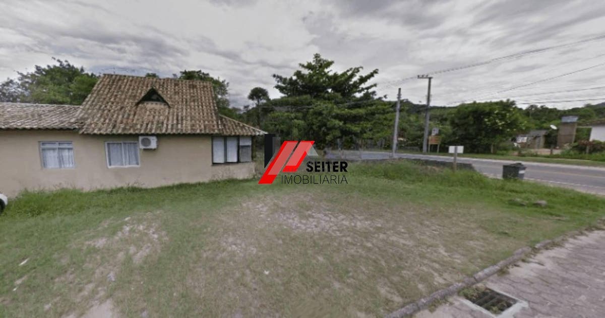 Terreno à venda em Florianópolis-SC Armação do Pântano do Sul 226m2 de área!