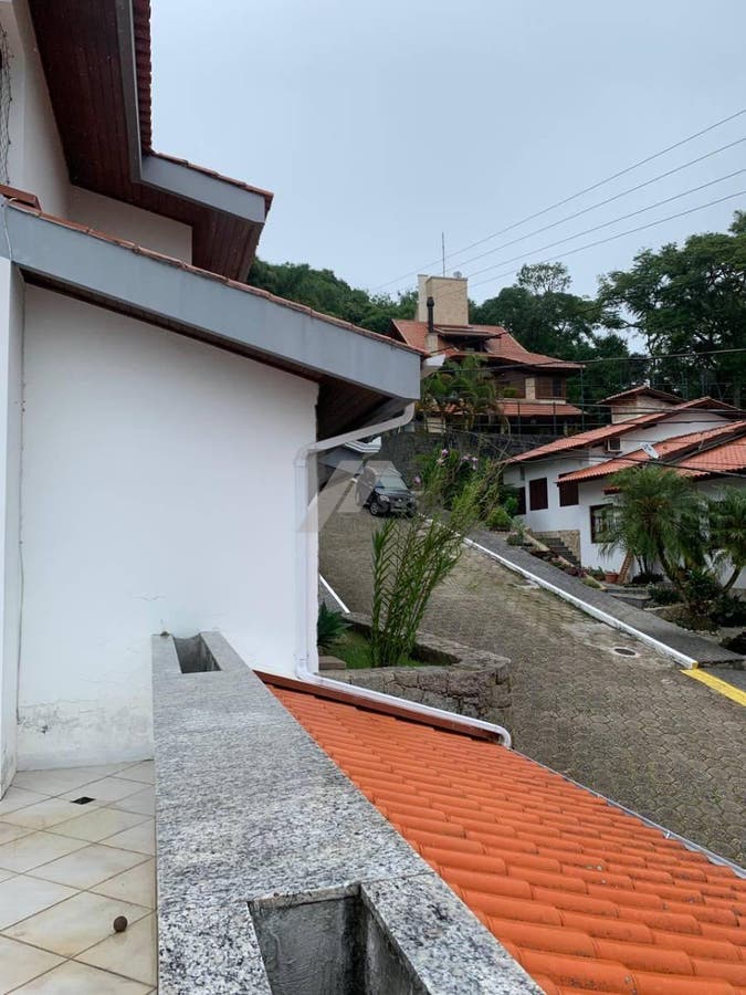 Casa com 5 quartos a venda no Córrego Grande - Florianópolis