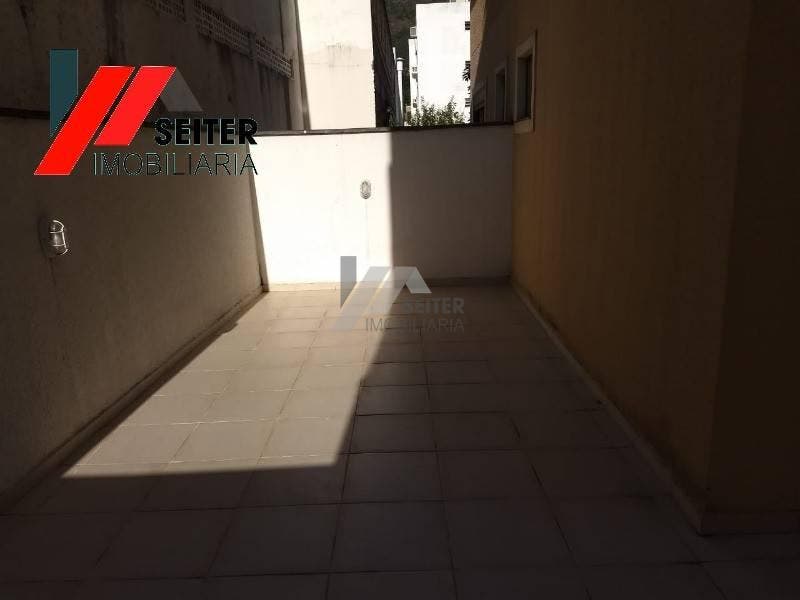 Apartamento com 2 dormitórios na Trindade em Florianópolis