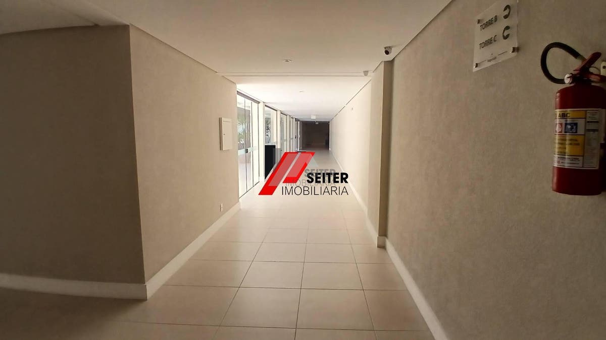 Apartamento de 2 dormitórios à venda no Itacorubi