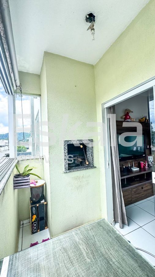 Apartamento Semi-Mobiliado com 03 Dormitórios Ilha da Figueira - Guaramirim