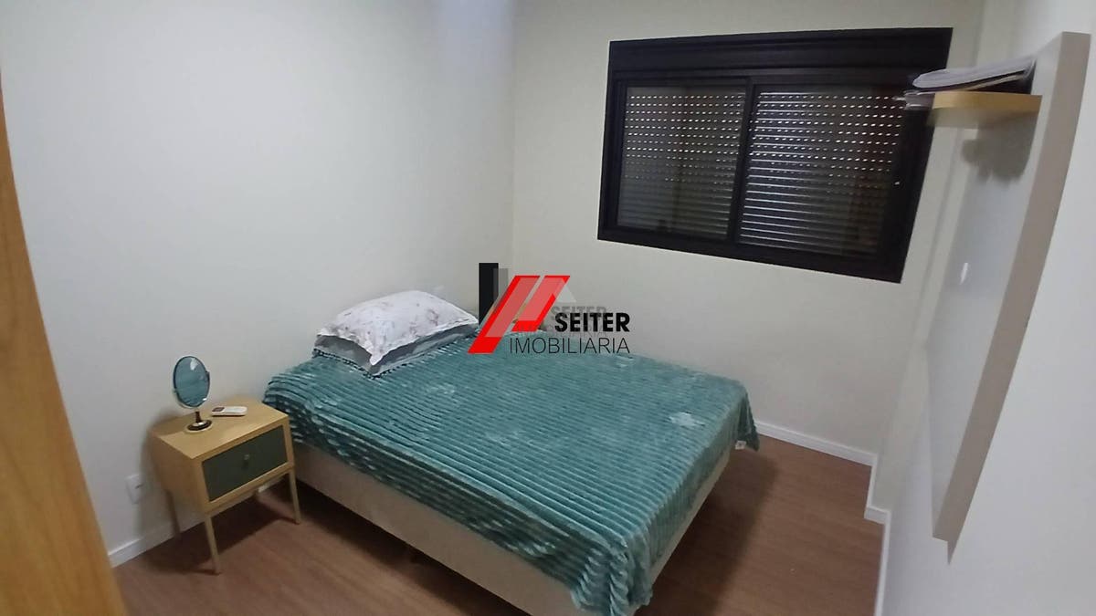 Apartamento de 2 dormitórios à venda no Itacorubi