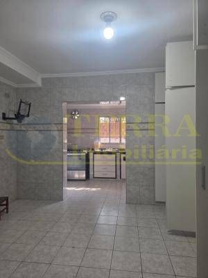 Sobrado com 5 quartos e 6 vagas no Jardim das Flores, Osasco - Academia - 17