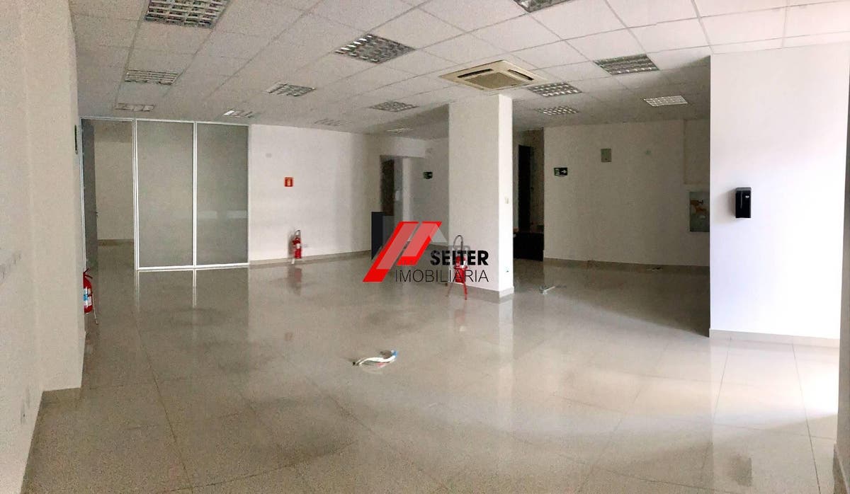Sala comercial para locaçã no bairro estreito rua Doutor Heitor Blum